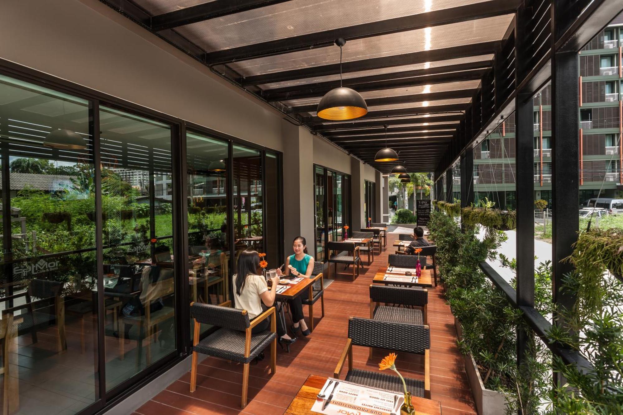 Cmor By Recall Hotels Sha Extra Plus Chiang Mai Exteriör bild